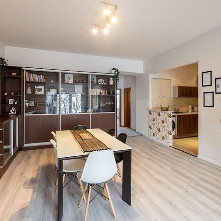 Nice Big Apartment 2Bds - Belgicka Praga Esterno foto