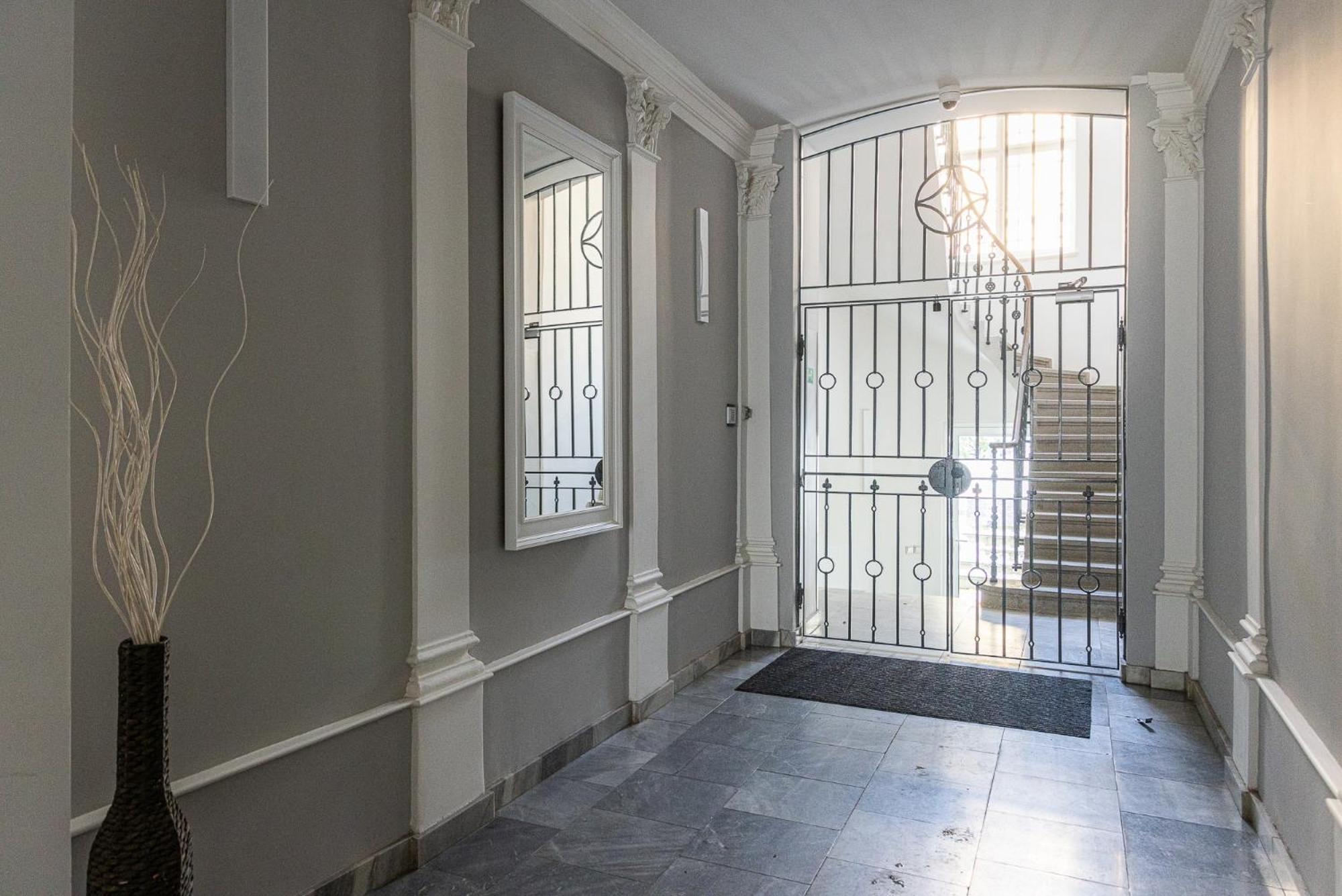 Nice Big Apartment 2Bds - Belgicka Praga Esterno foto