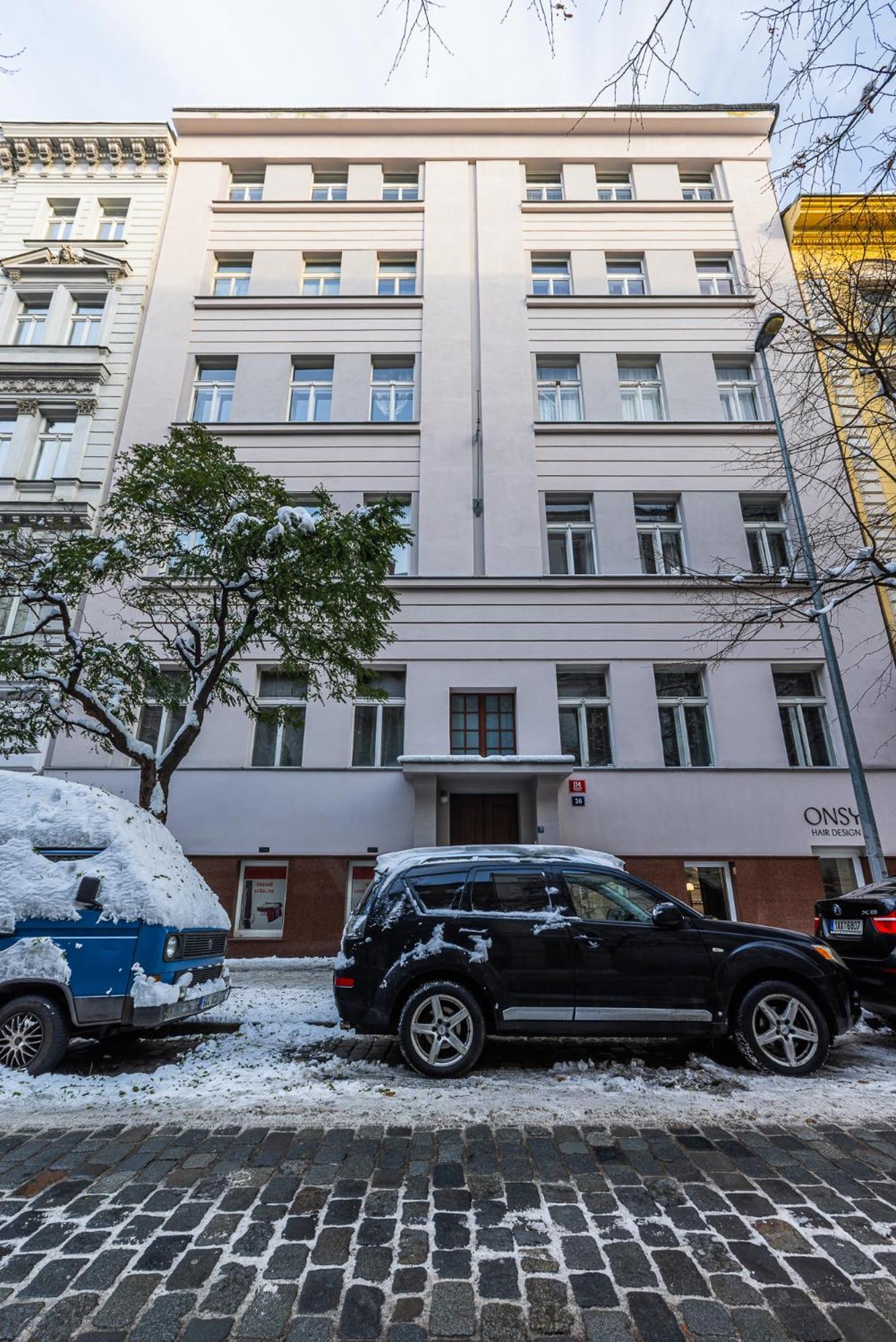 Nice Big Apartment 2Bds - Belgicka Praga Esterno foto
